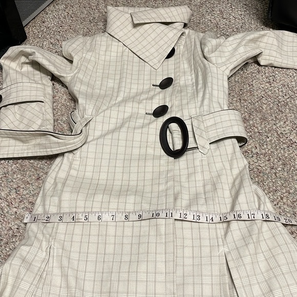 Soia & Kyo Cream Plaid Trench Coat with Lime Lining - Picture 9 of 13